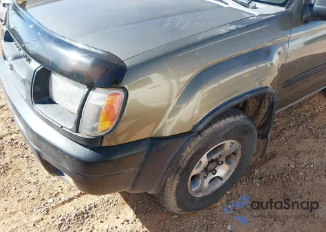 2001 Nissan Xterra Xe-V6 z USA, uszkodzony, nr VIN 5N1ED28T61C524849